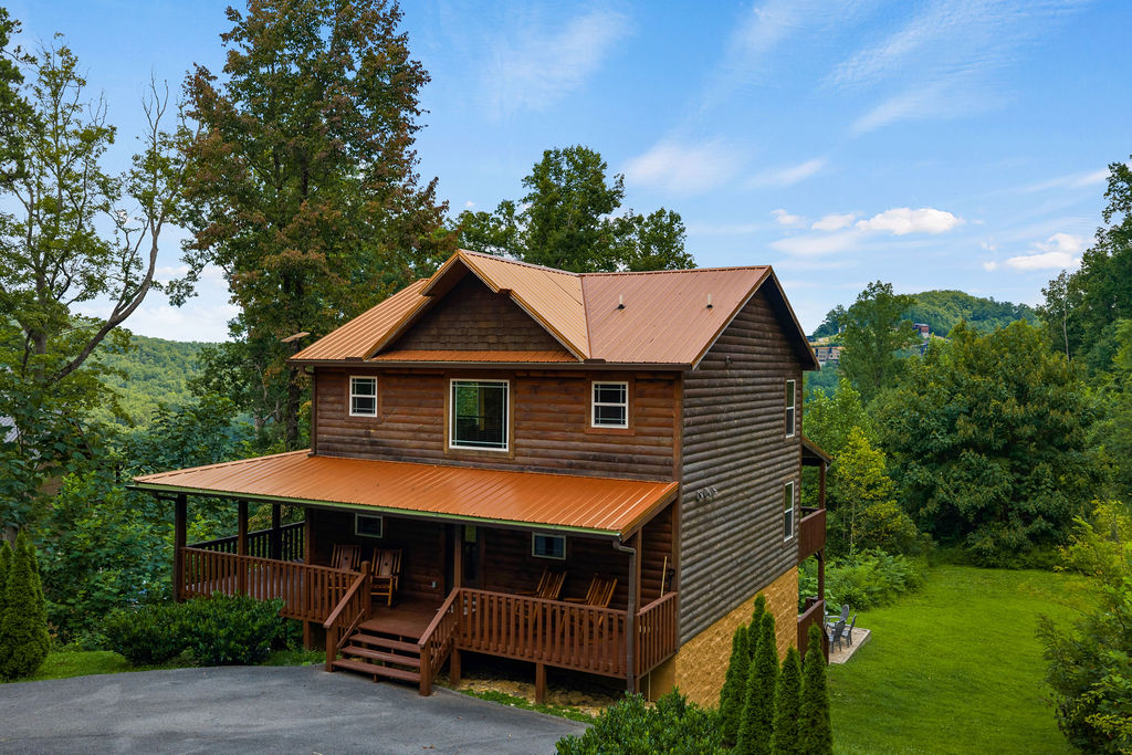 Rainbow Falls Retreat